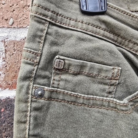Buffalo David Bitton Men's Straight Leg Jeans in Olive - Picture 4 of 8